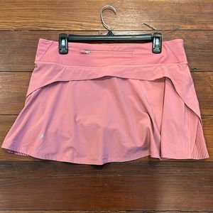 Lululemon Play Off Pleats Skirt Skort Size 10 Cherry tint, EUC